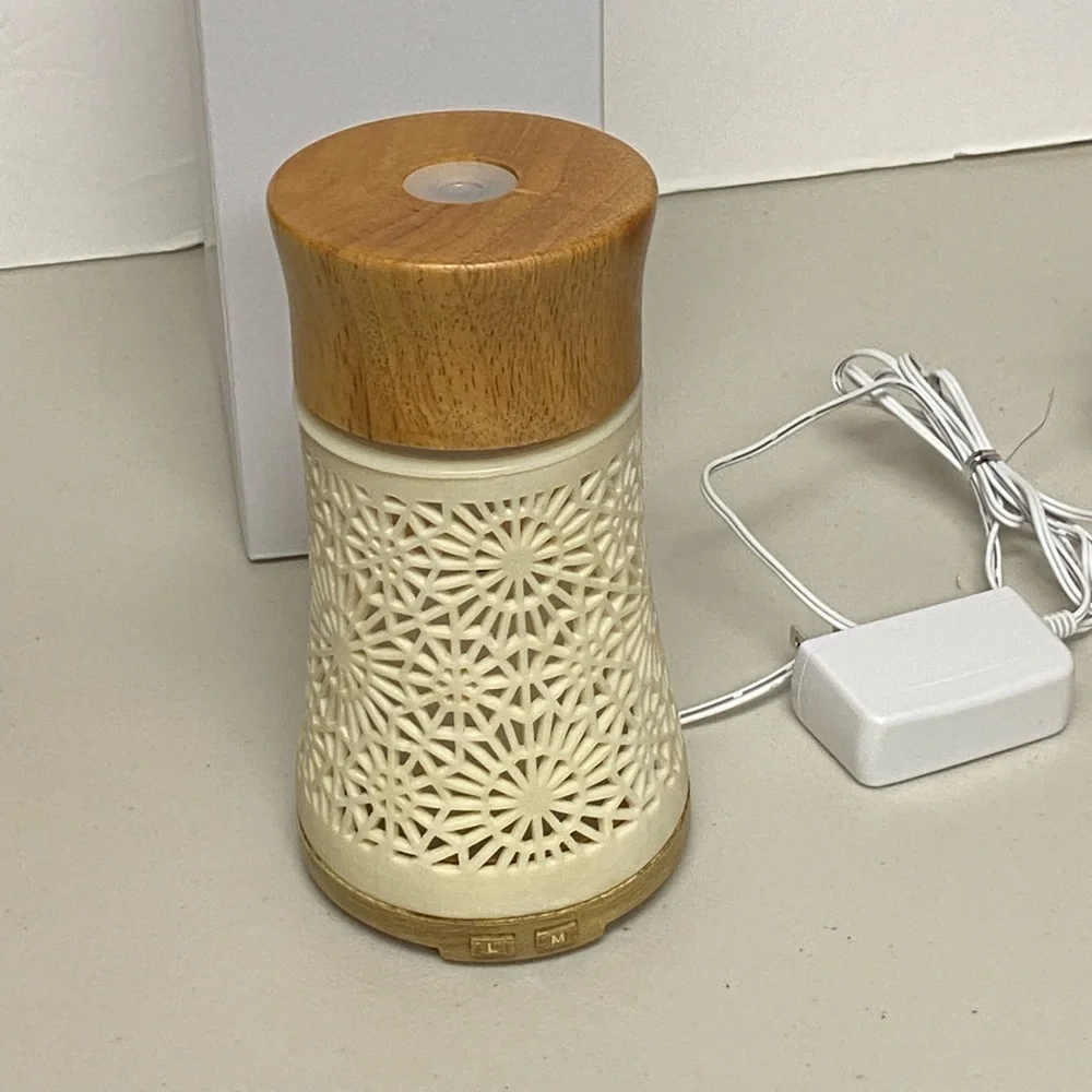 Artisan Ultrasonic Humidifier Aromatherapy Oil Diffuser